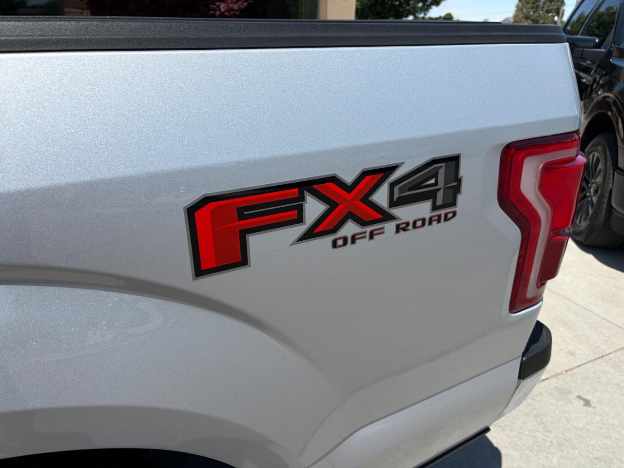 Ford F-150 XLT 4WD SuperCrew 5.5' Box 2017