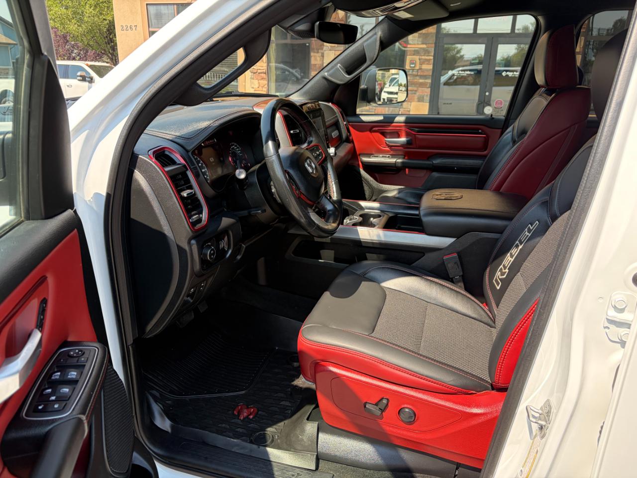 RAM 1500 Rebel 4x4 Crew Cab 5'7" Box 2022