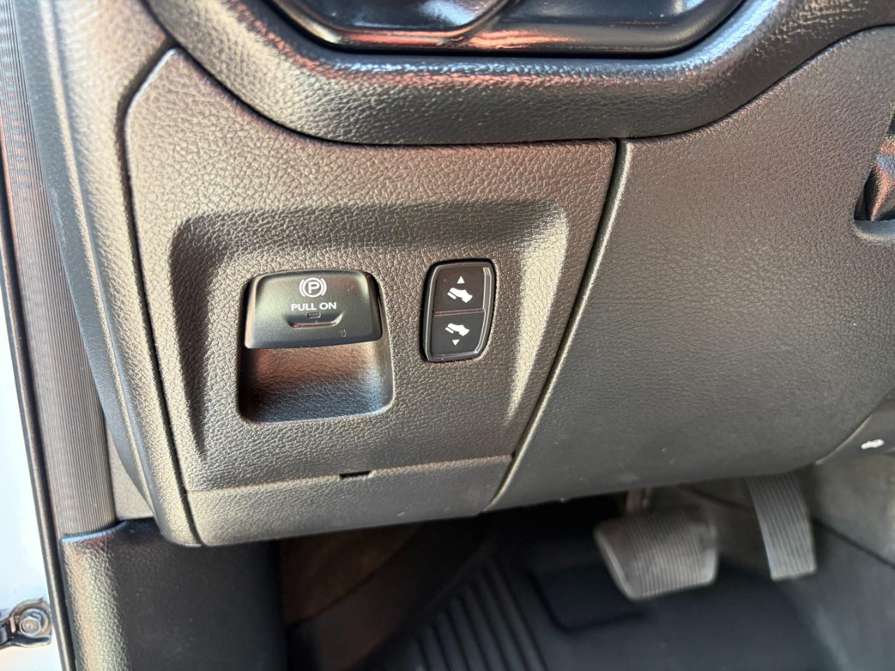 RAM 1500 Rebel 4x4 Crew Cab 5'7" Box 2022