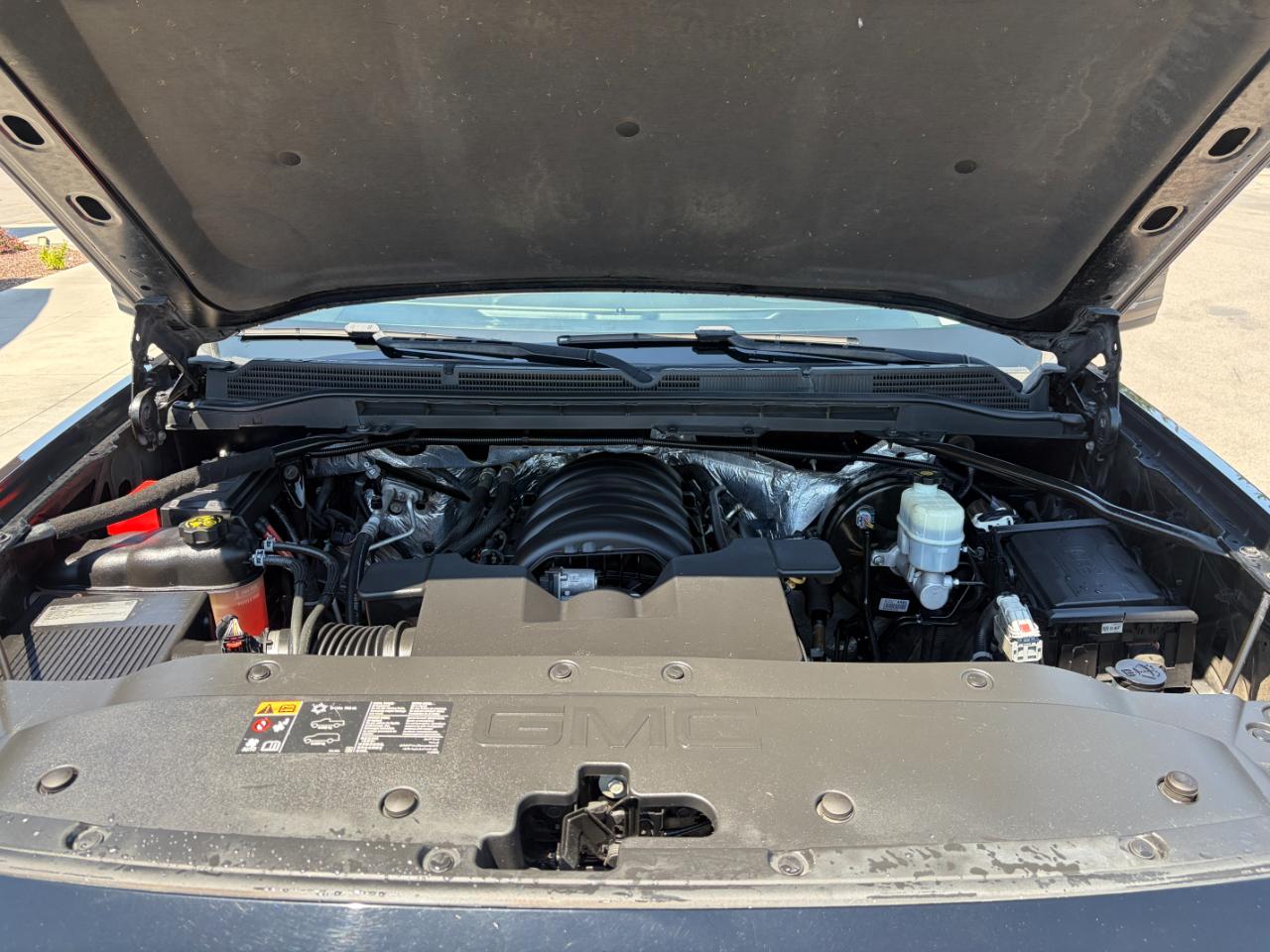 GMC Sierra 1500 4WD Crew Cab 153.0" SLT 2015