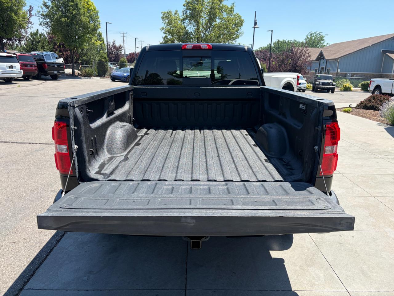 GMC Sierra 1500 4WD Crew Cab 153.0" SLT 2015