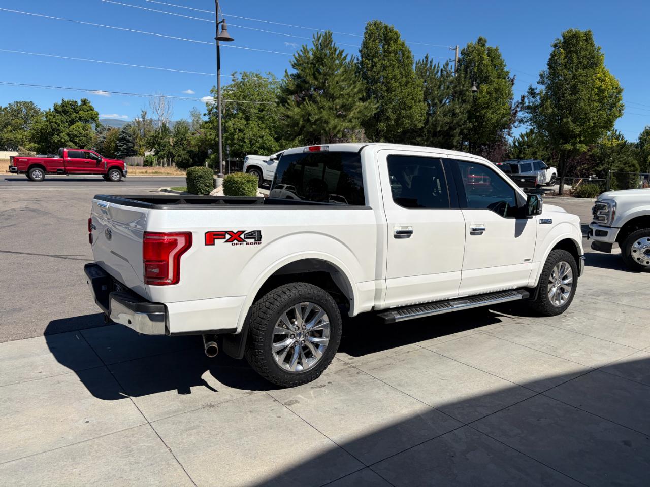 Ford F-150 Lariat 4WD SuperCrew 5.5' Box 2017