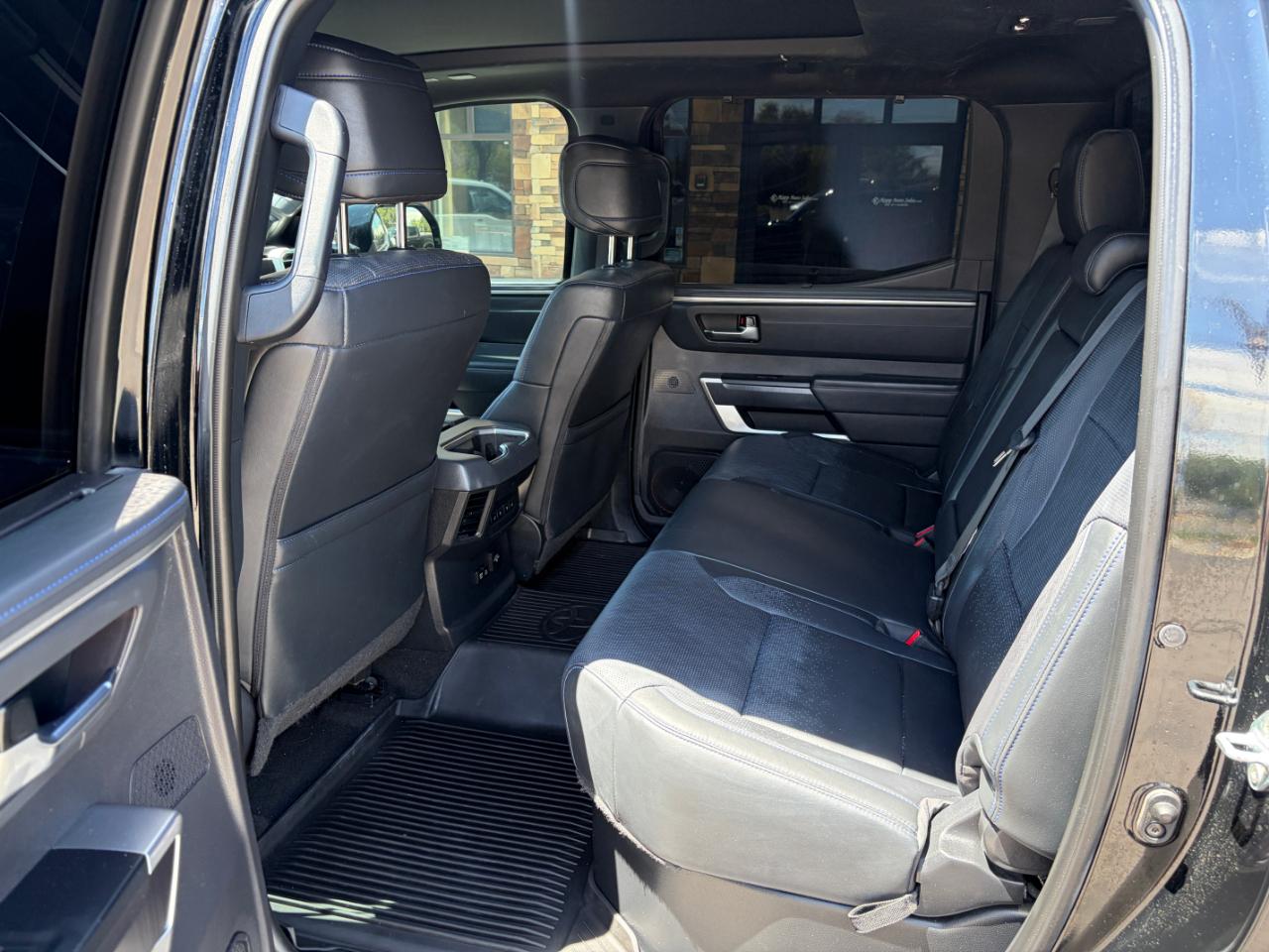 Toyota Tundra 4WD Platinum CrewMax 5.5' Bed (Natl) 2023