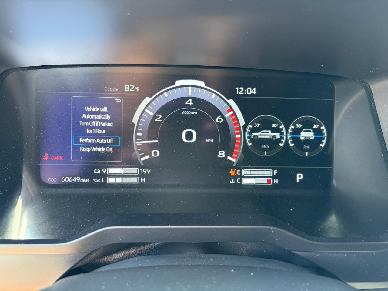 Toyota Tundra 4WD Platinum CrewMax 5.5' Bed (Natl) 2023