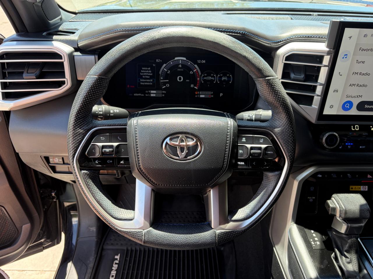 Toyota Tundra 4WD Platinum CrewMax 5.5' Bed (Natl) 2023