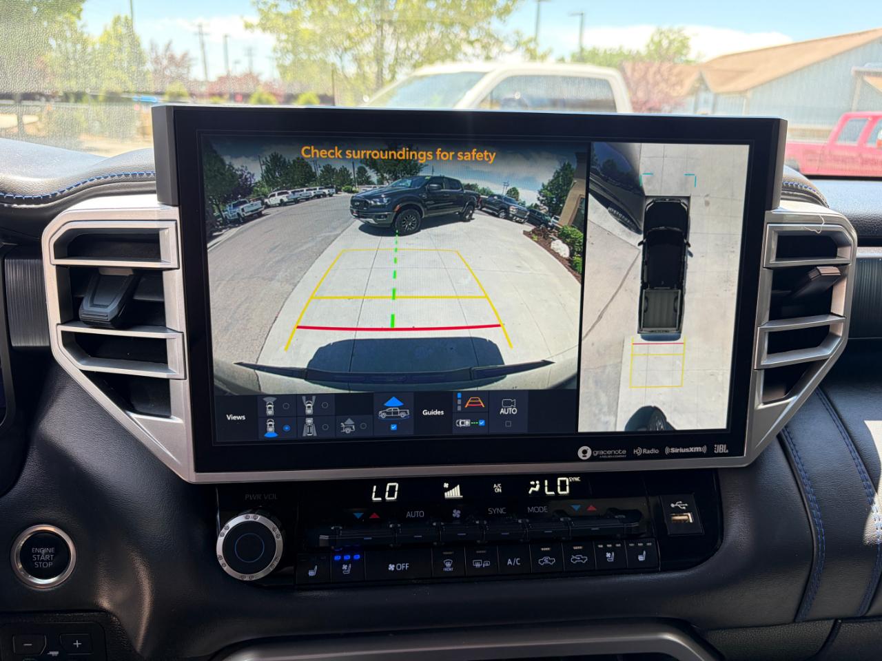 Toyota Tundra 4WD Platinum CrewMax 5.5' Bed (Natl) 2023