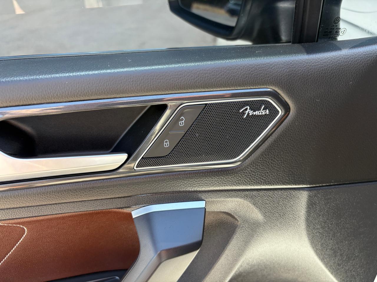 Volkswagen Tiguan 2.0T SEL R-Line 4MOTION 2023