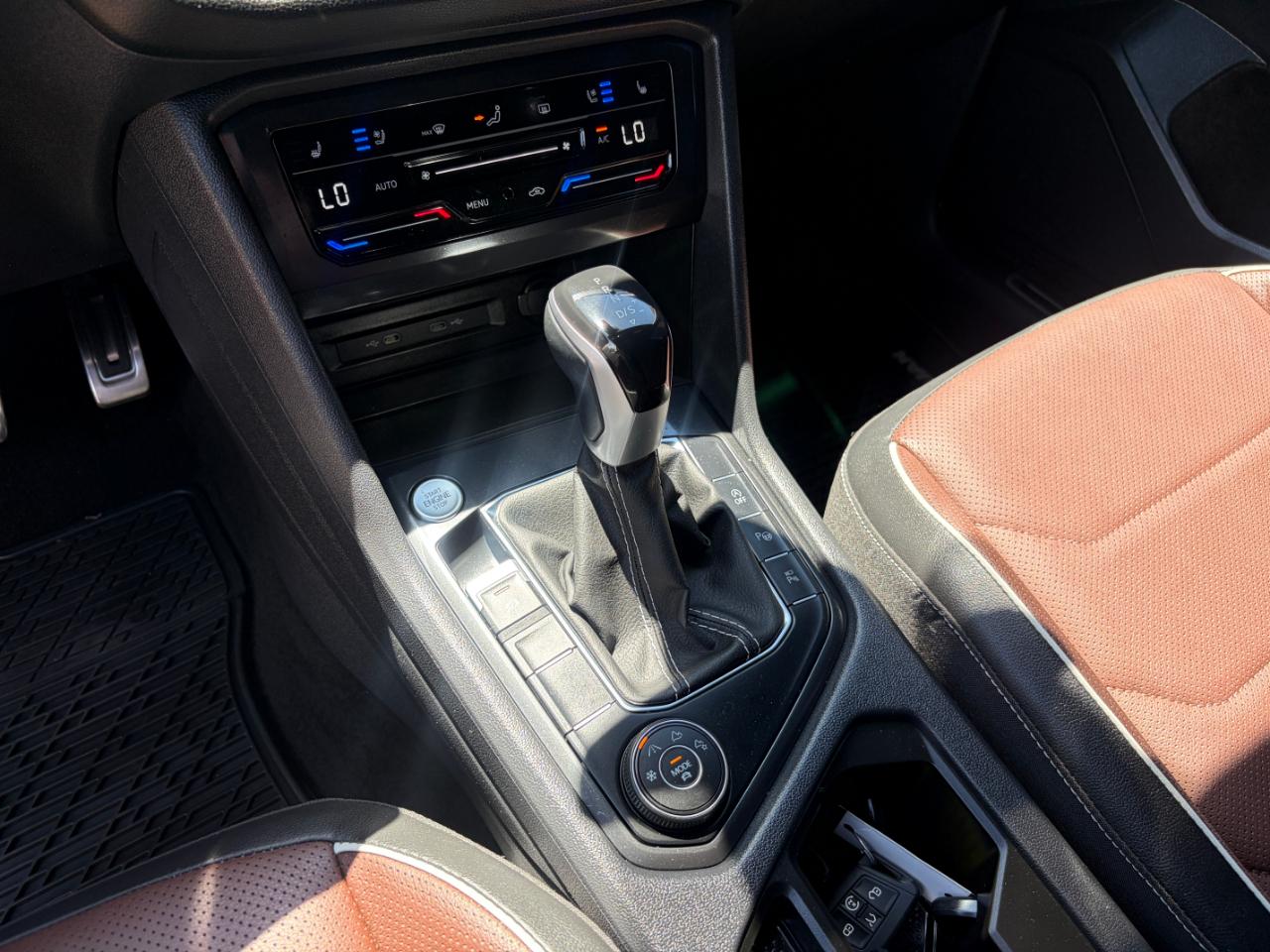 Volkswagen Tiguan 2.0T SEL R-Line 4MOTION 2023
