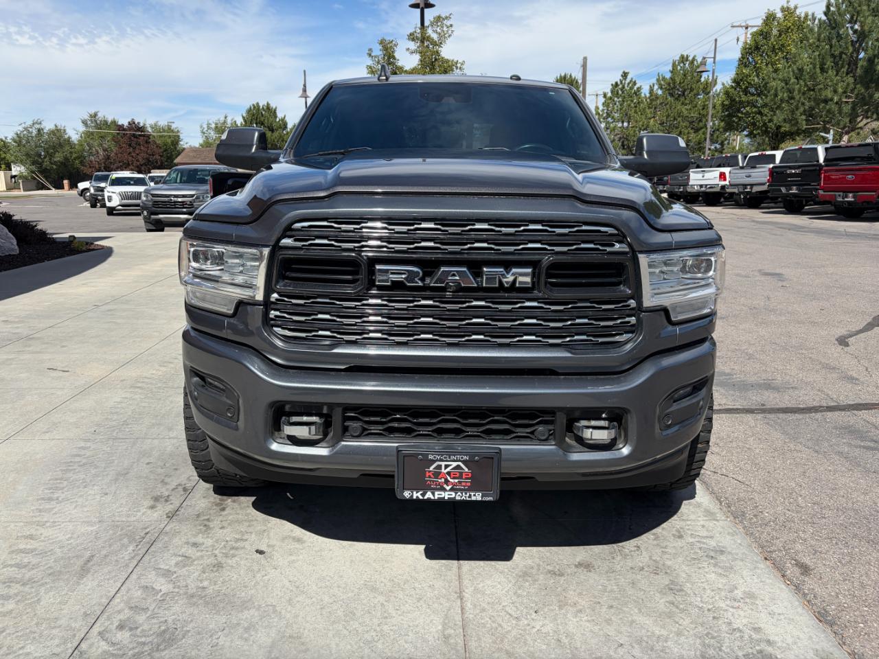RAM 3500 Limited 4x4 Mega Cab 6'4" Box 2022