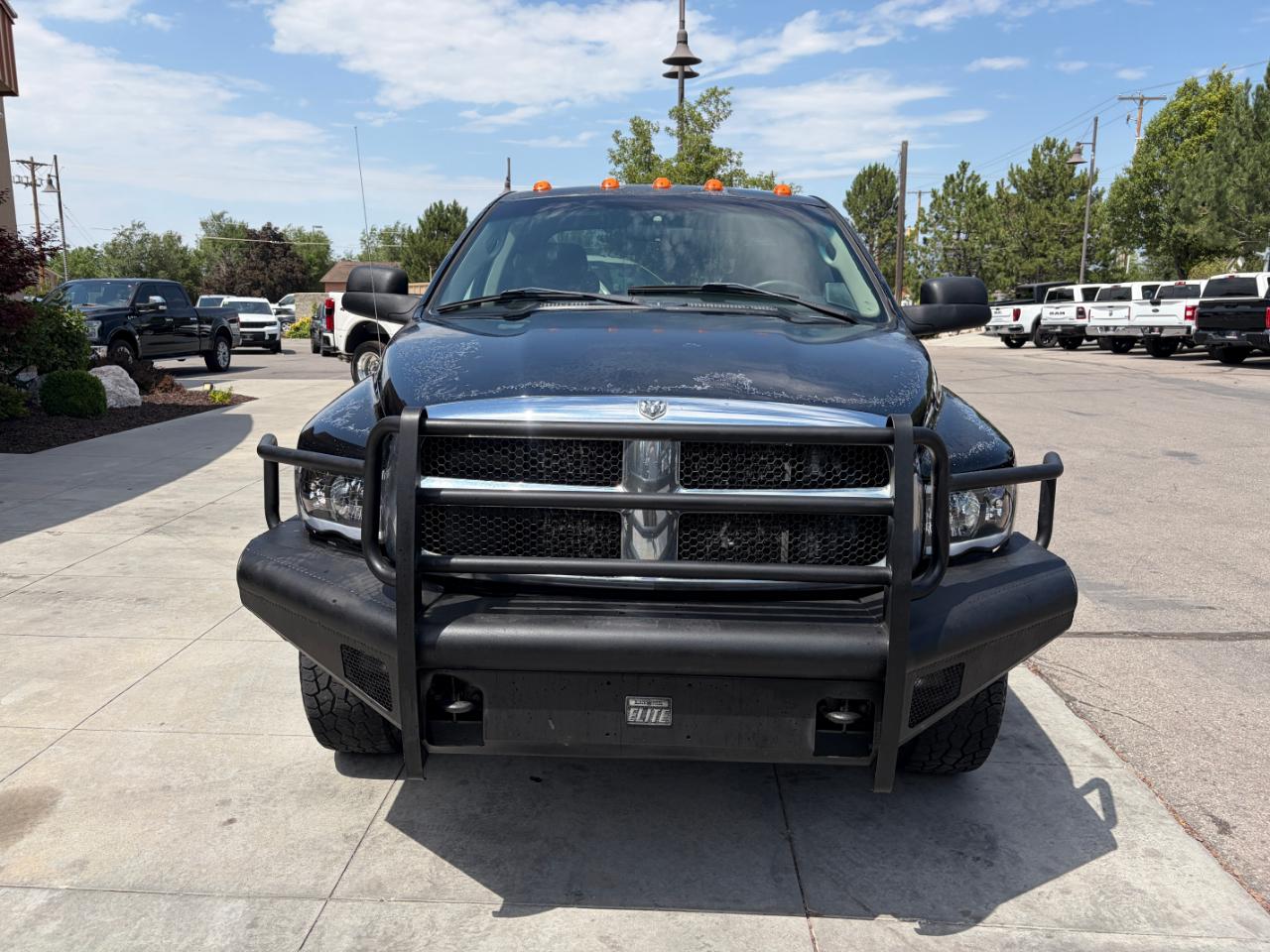 Dodge Ram 3500 4dr Quad Cab 140.5" WB 4WD SRW SLT 2004