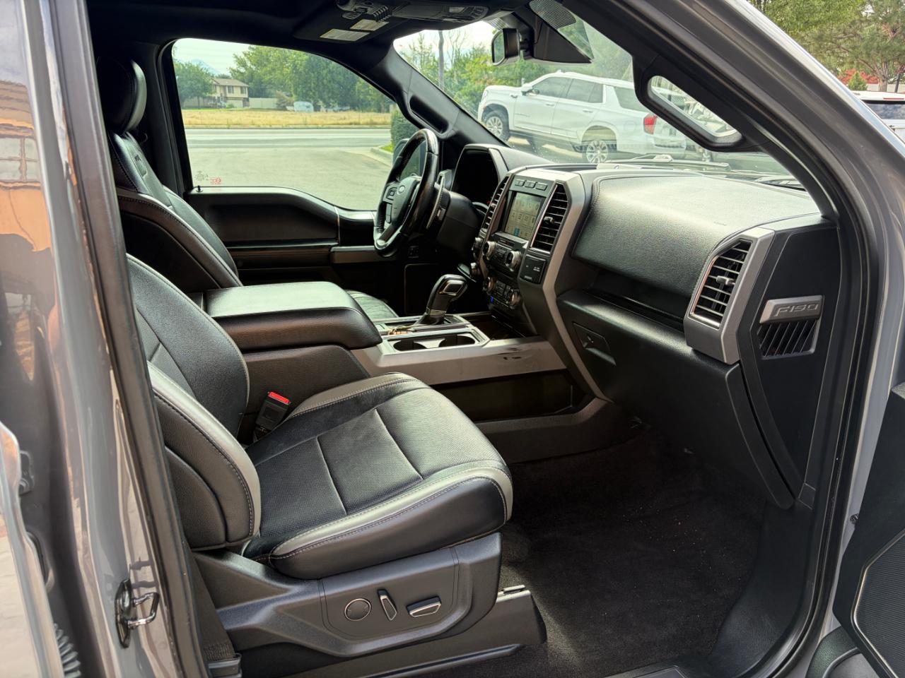 Ford F-150 Raptor 4WD SuperCrew 5.5' Box 2018