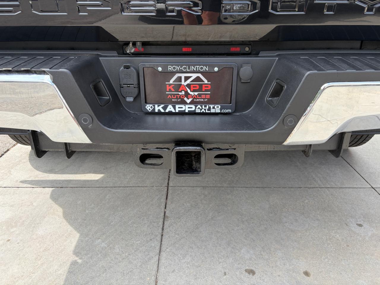 Ford Super Duty F-350 DRW Lariat 4WD Crew Cab 8' Box 2019