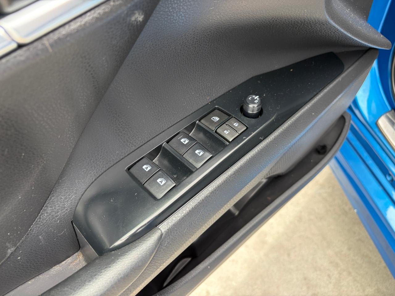 Toyota Camry SE Auto (Natl) 2019