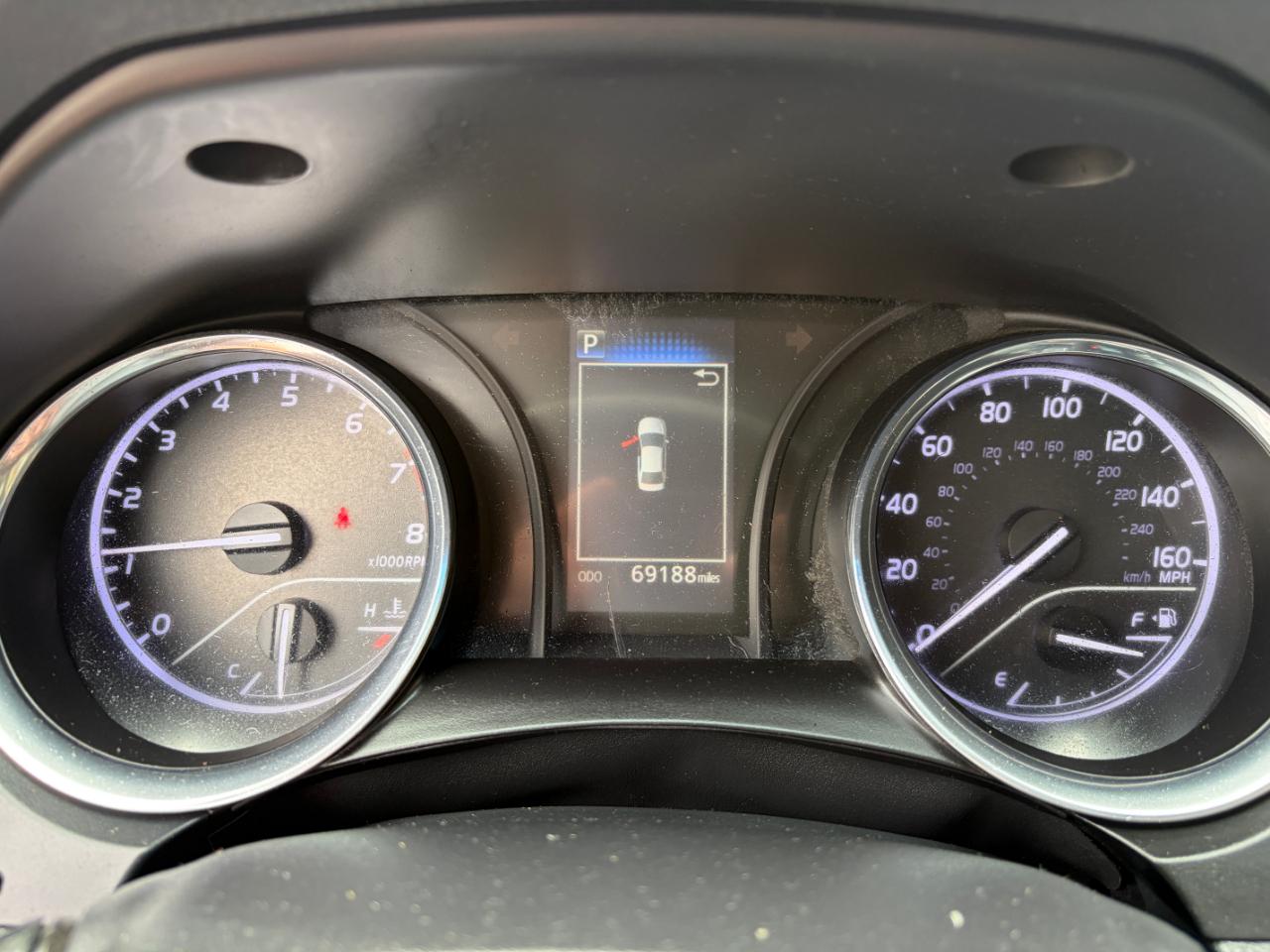 Toyota Camry SE Auto (Natl) 2019
