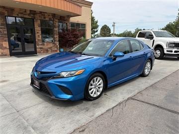 2019 Toyota Camry SE Auto (Natl)