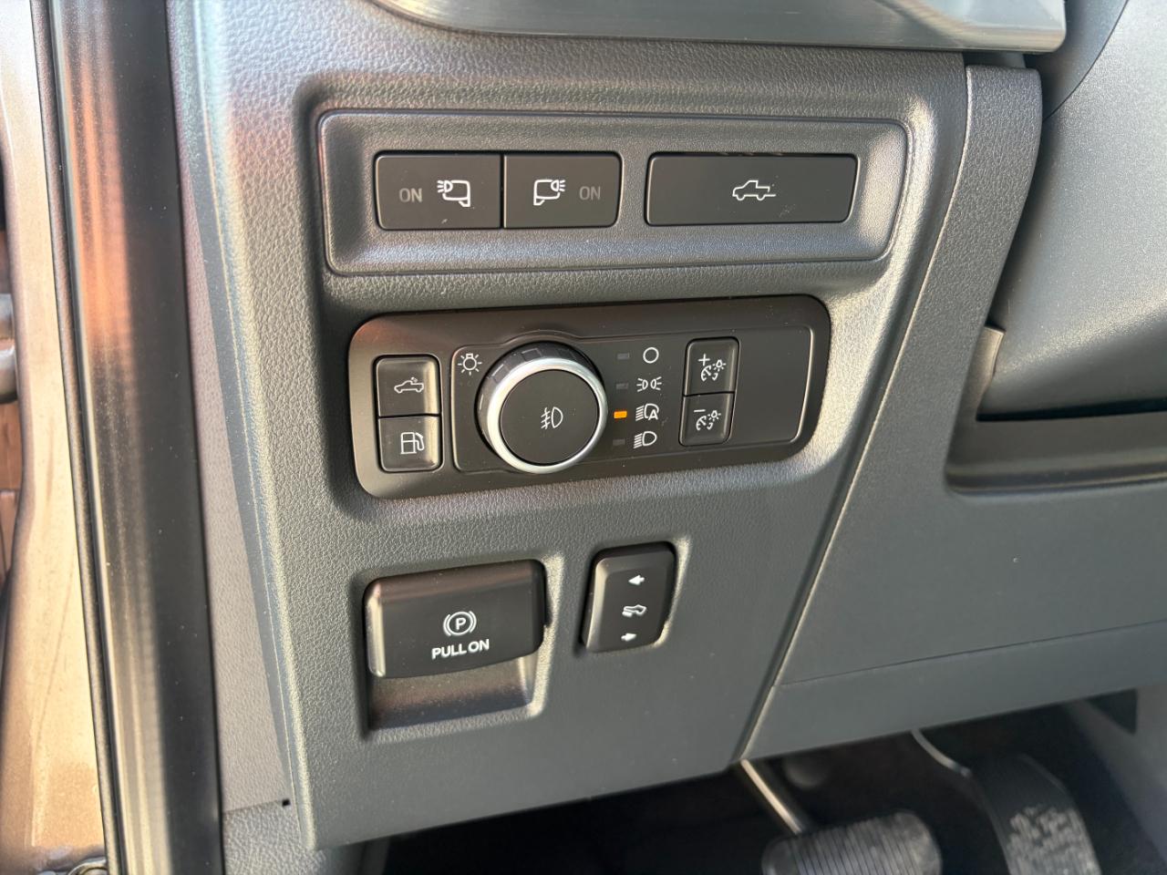 Ford F-150 Lariat 4WD SuperCrew 5.5' Box 2021