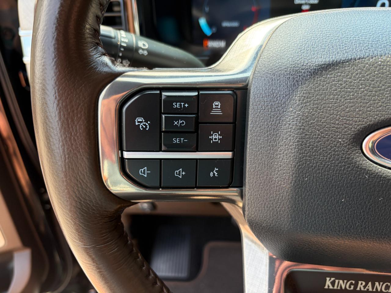 Ford Super Duty F-450 DRW King Ranch 4WD Crew Cab 8' Box 2026