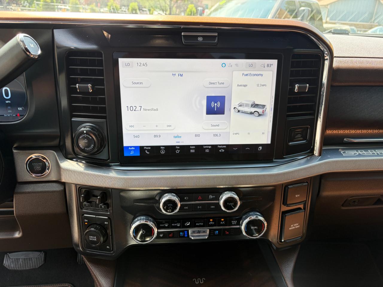 Ford Super Duty F-450 DRW King Ranch 4WD Crew Cab 8' Box 2026