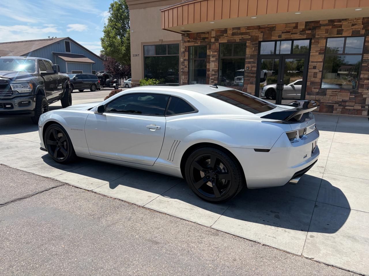 Chevrolet Camaro 2dr Cpe 2SS 2010