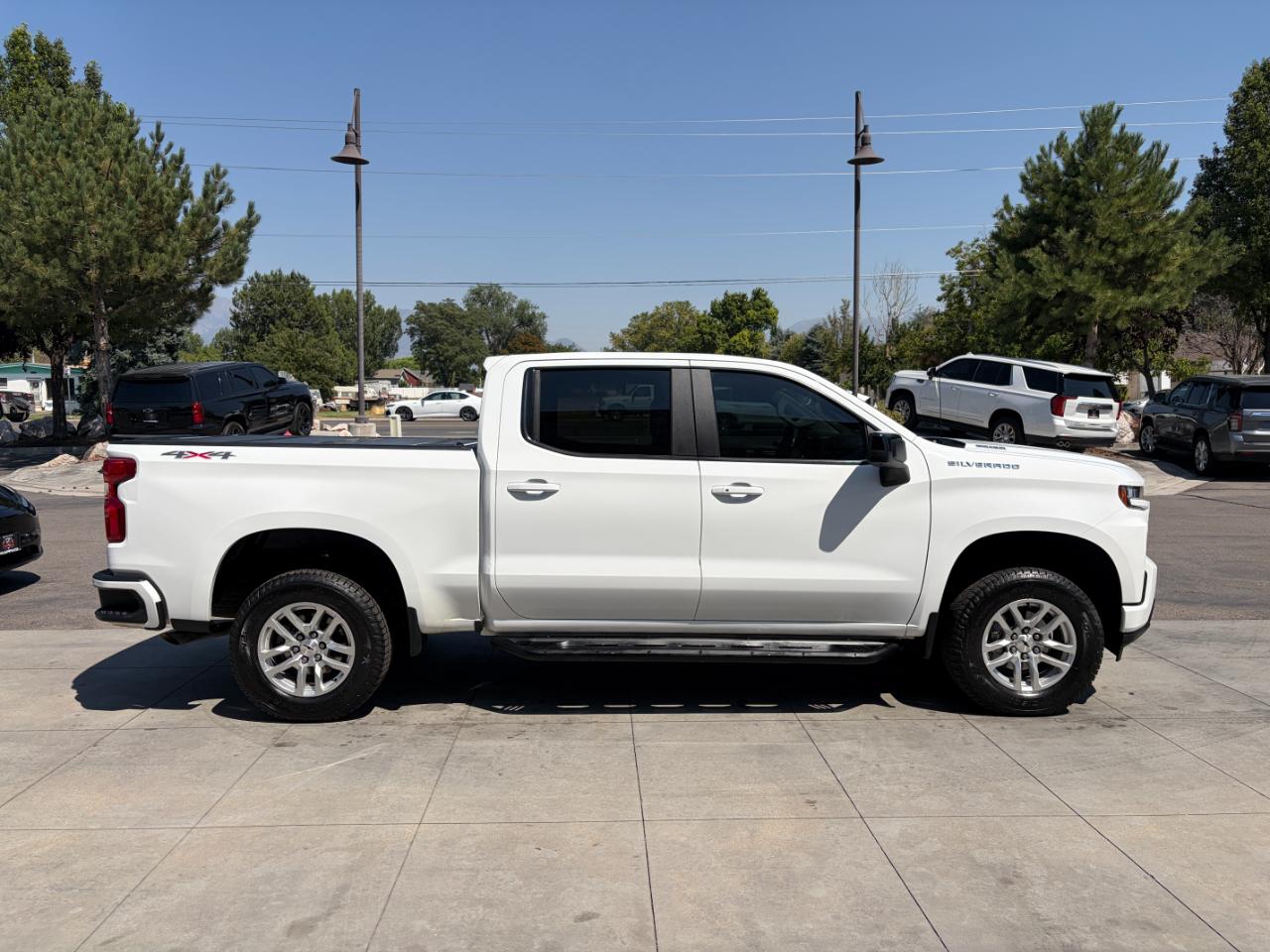 Chevrolet Silverado 1500 4WD Crew Cab 147" RST 2020