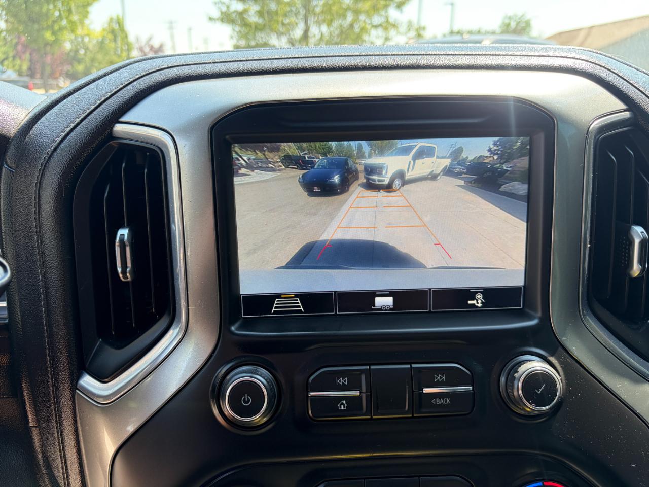 Chevrolet Silverado 1500 4WD Crew Cab 147" RST 2020