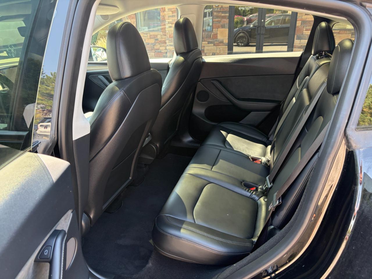 Tesla Model Y Long Range AWD 2023
