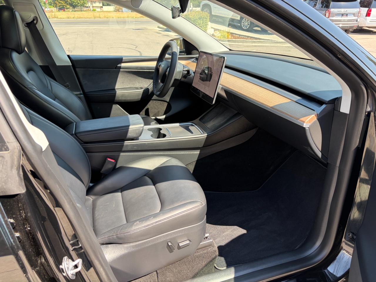 Tesla Model Y Long Range AWD 2023