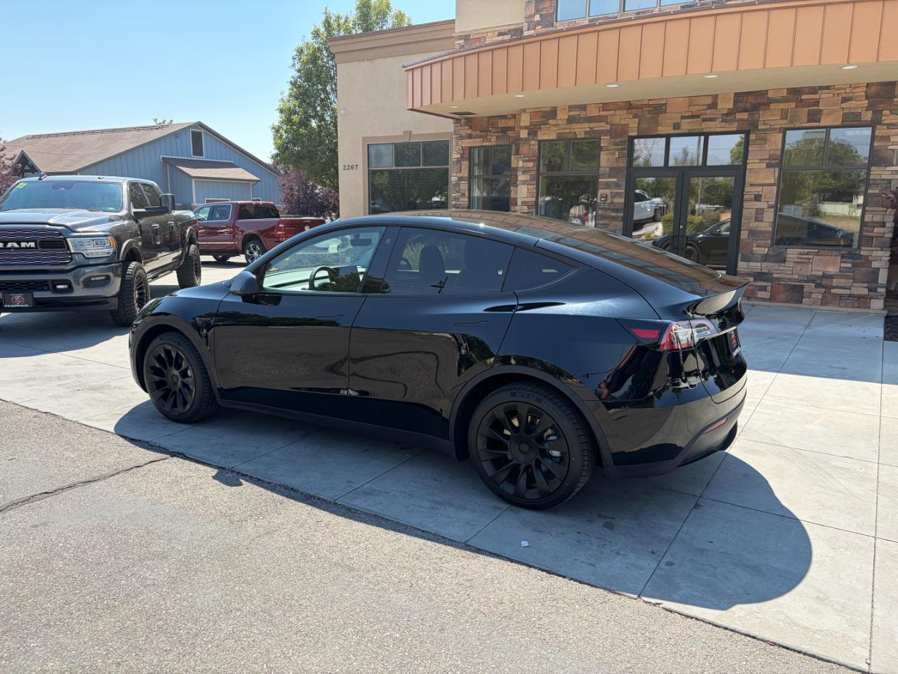 Tesla Model Y Long Range AWD 2023