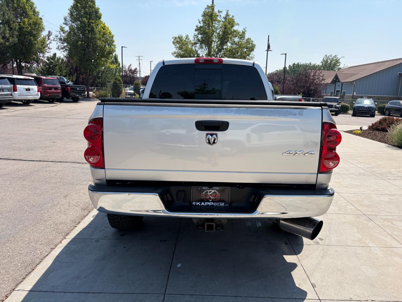 Dodge Ram 2500 4WD Quad Cab 140.5" SLT 2007
