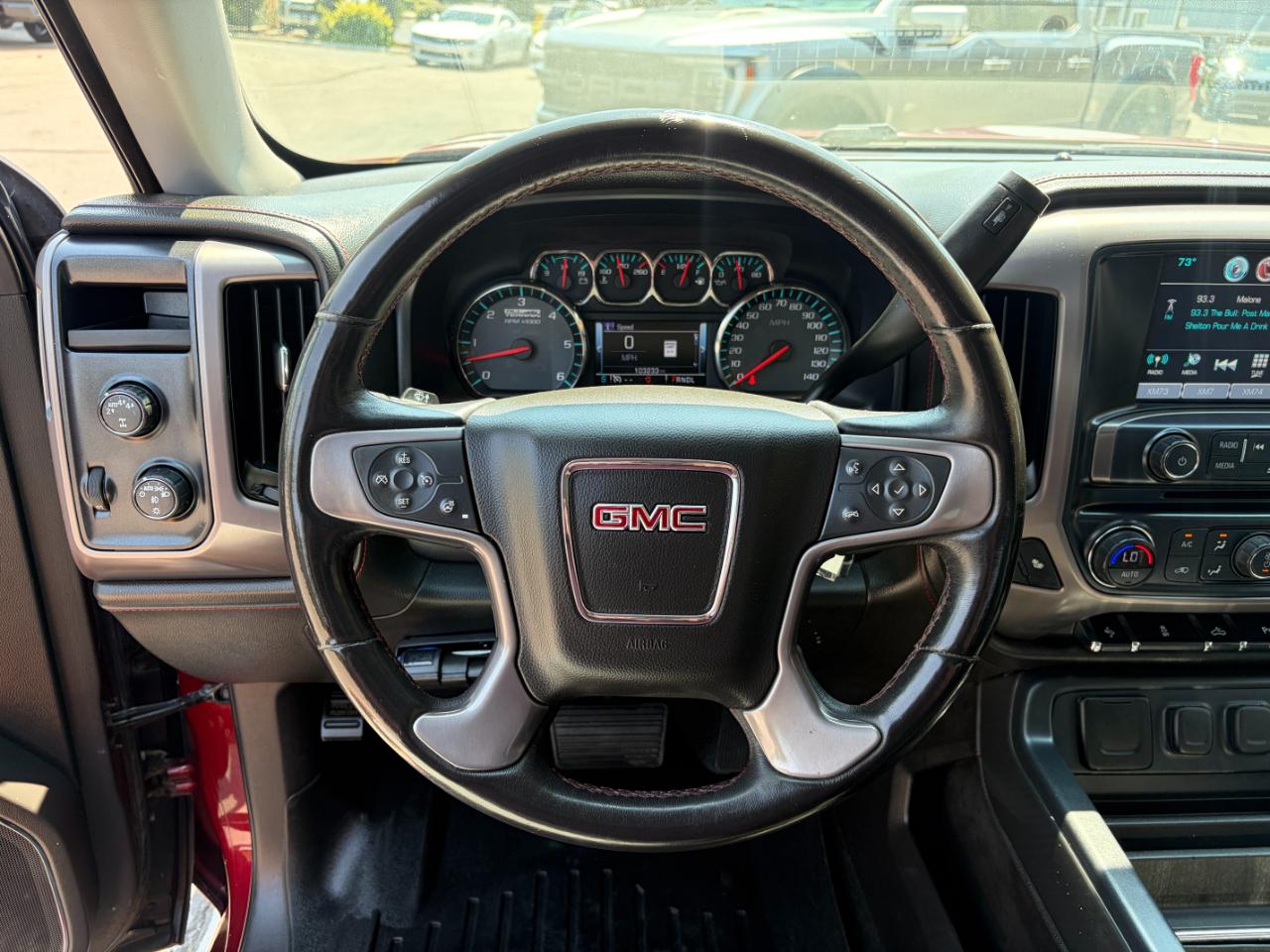 GMC Sierra 1500 4WD Crew Cab 153.0" SLT 2017