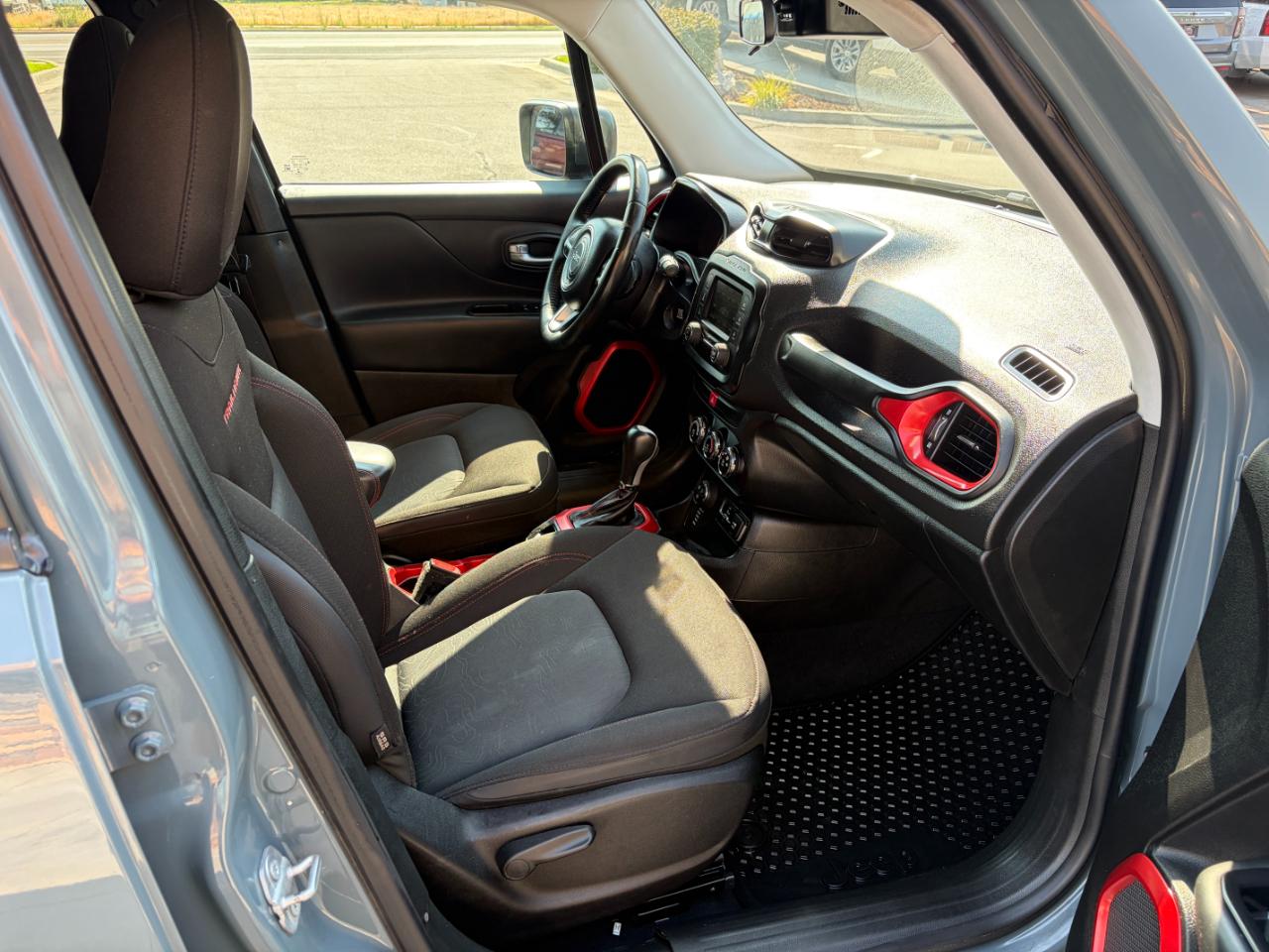 Jeep Renegade Trailhawk 4x4 2017