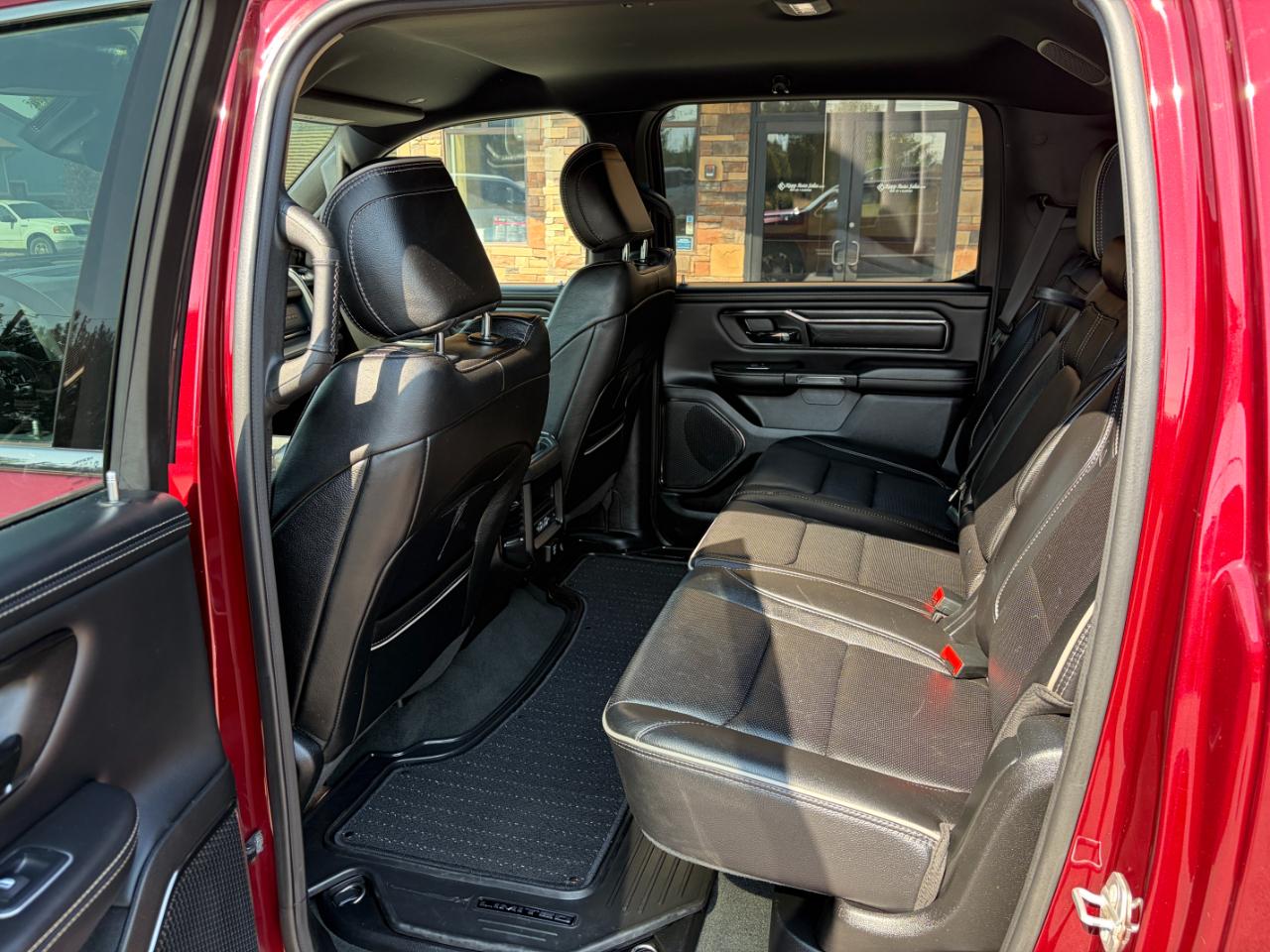 RAM 1500 Limited 4x4 Crew Cab 5'7" Box 2022