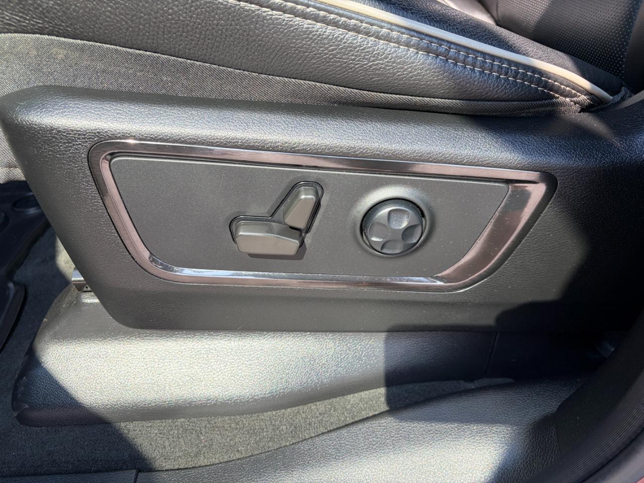RAM 1500 Limited 4x4 Crew Cab 5'7" Box 2022