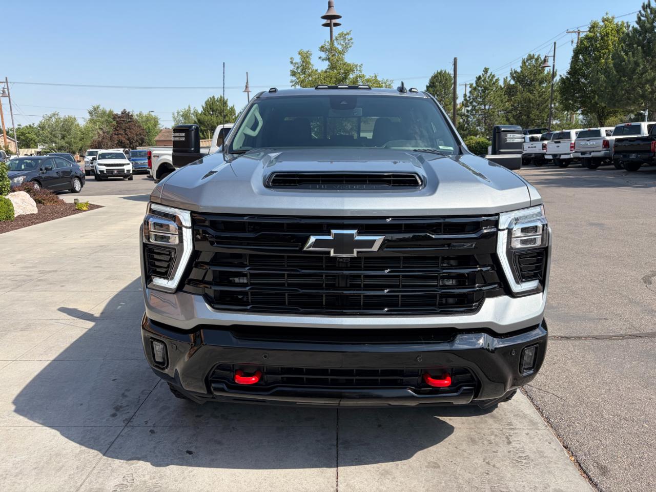 Chevrolet Silverado 3500HD 4WD Crew Cab 159" LT 2026