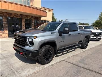 2026 Chevrolet Silverado 3500HD 4WD Crew Cab 159" LT