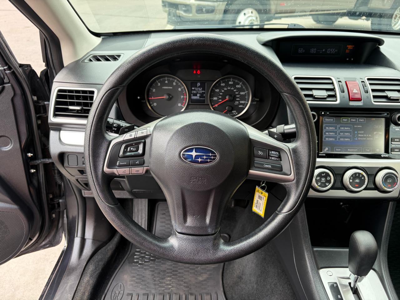 Subaru Impreza Sedan 4dr CVT 2.0i Premium 2015