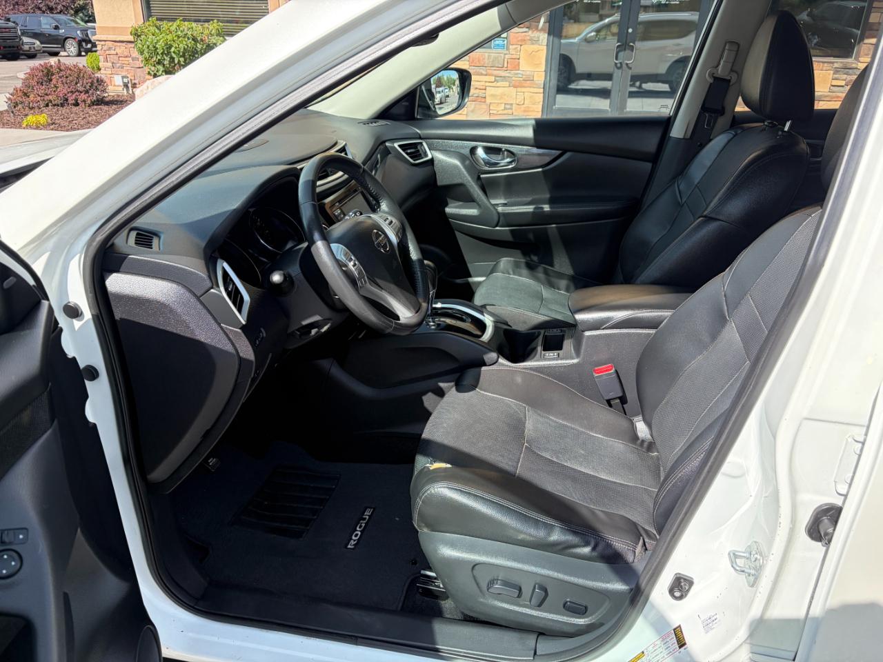 Nissan Rogue AWD 4dr SL 2016