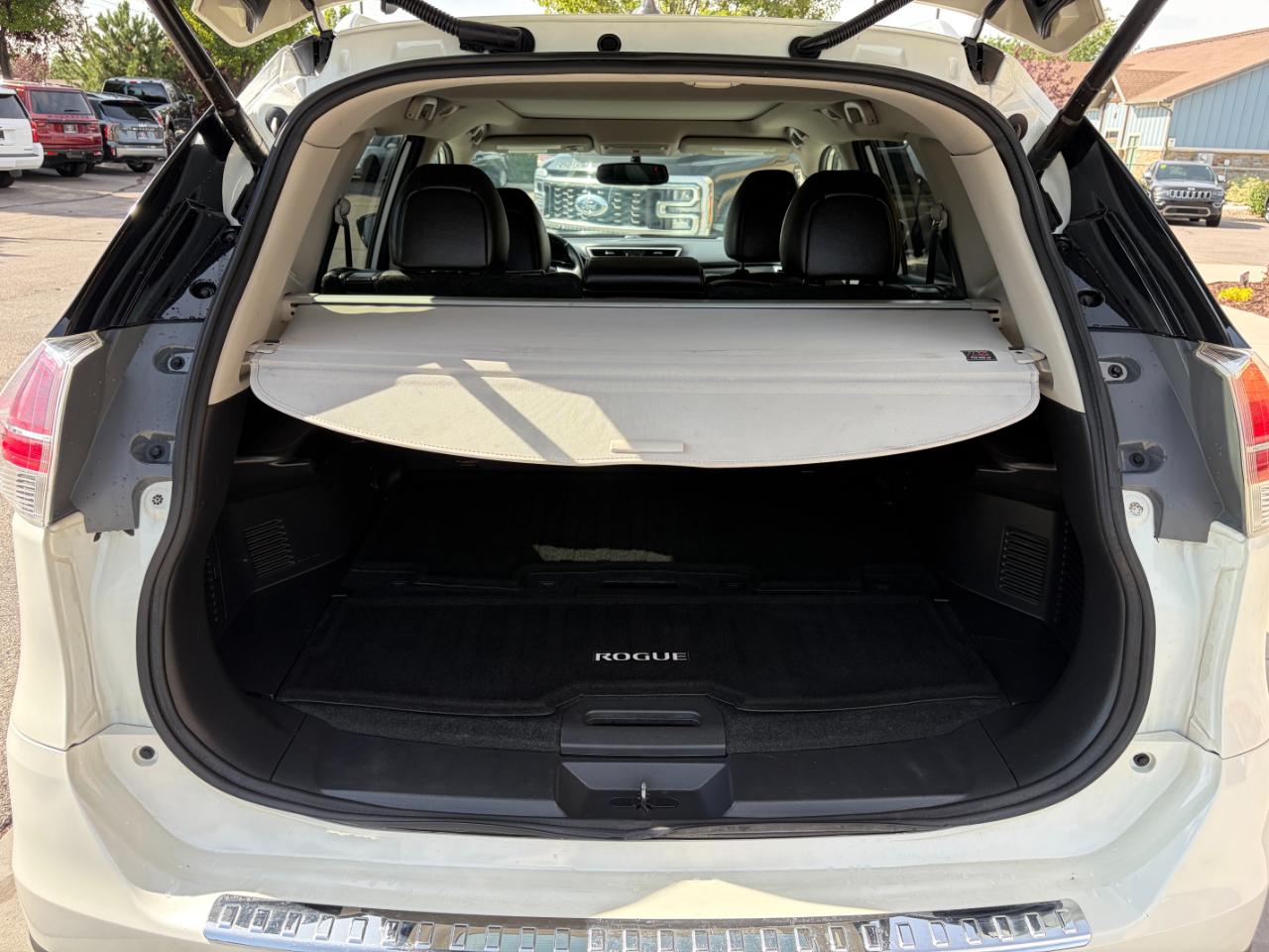 Nissan Rogue AWD 4dr SL 2016