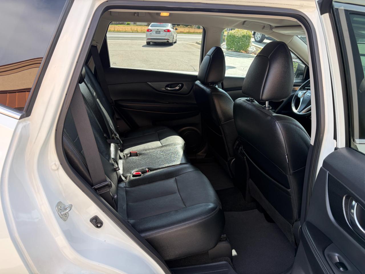 Nissan Rogue AWD 4dr SL 2016