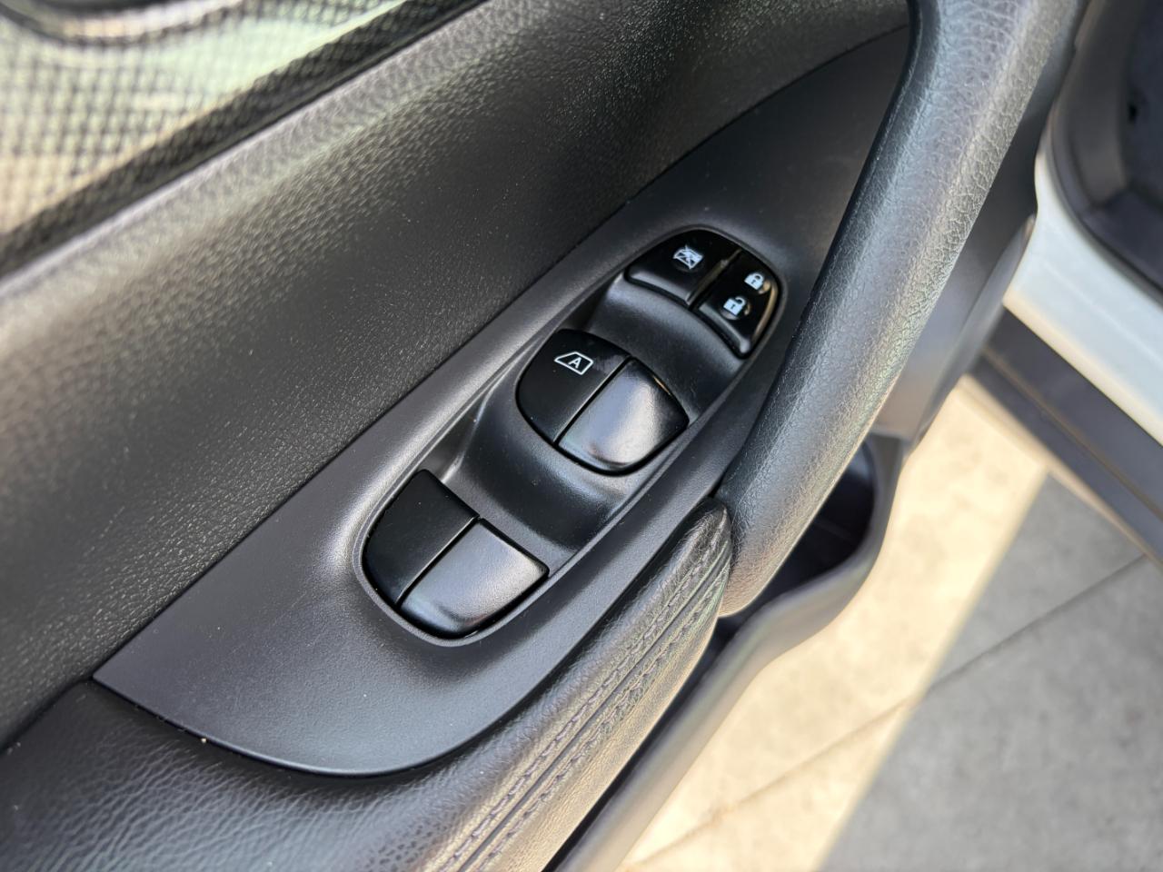Nissan Rogue AWD 4dr SL 2016