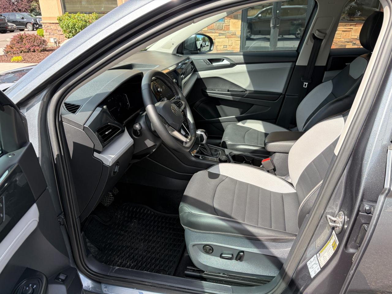 Volkswagen Taos SEL 4MOTION 2022