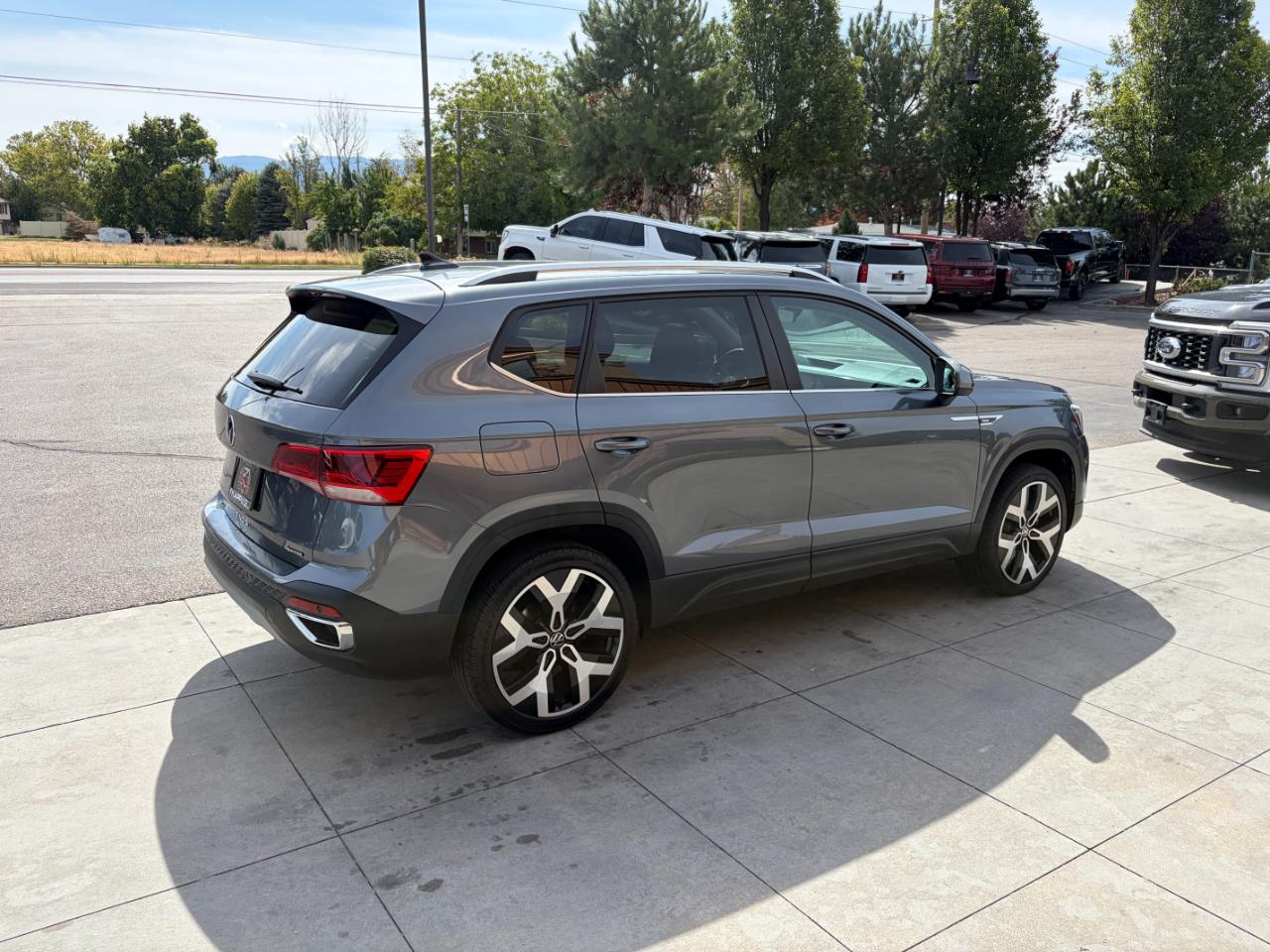 Volkswagen Taos SEL 4MOTION 2022