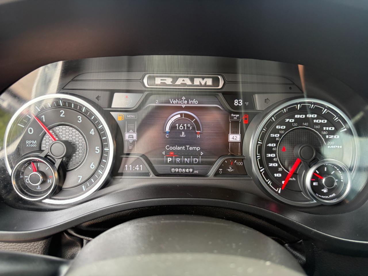 RAM 1500 Sport 4x4 Crew Cab 5'7" Box 2022
