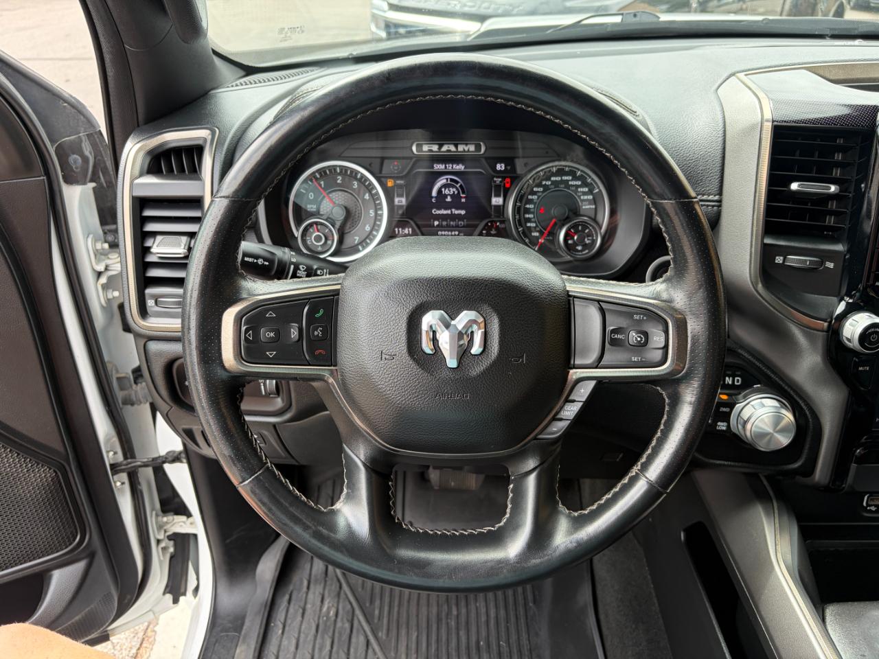 RAM 1500 Sport 4x4 Crew Cab 5'7" Box 2022