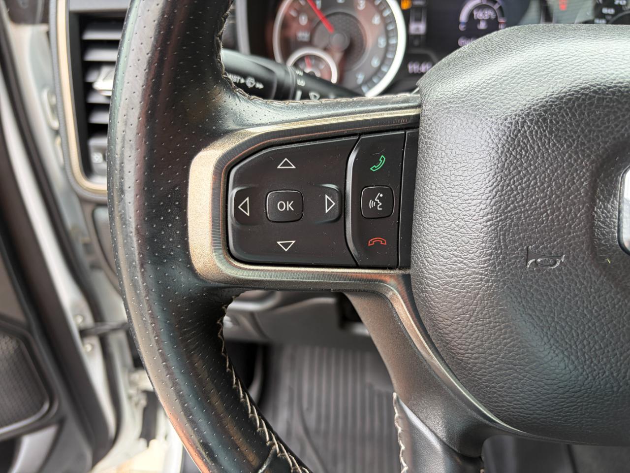 RAM 1500 Sport 4x4 Crew Cab 5'7" Box 2022