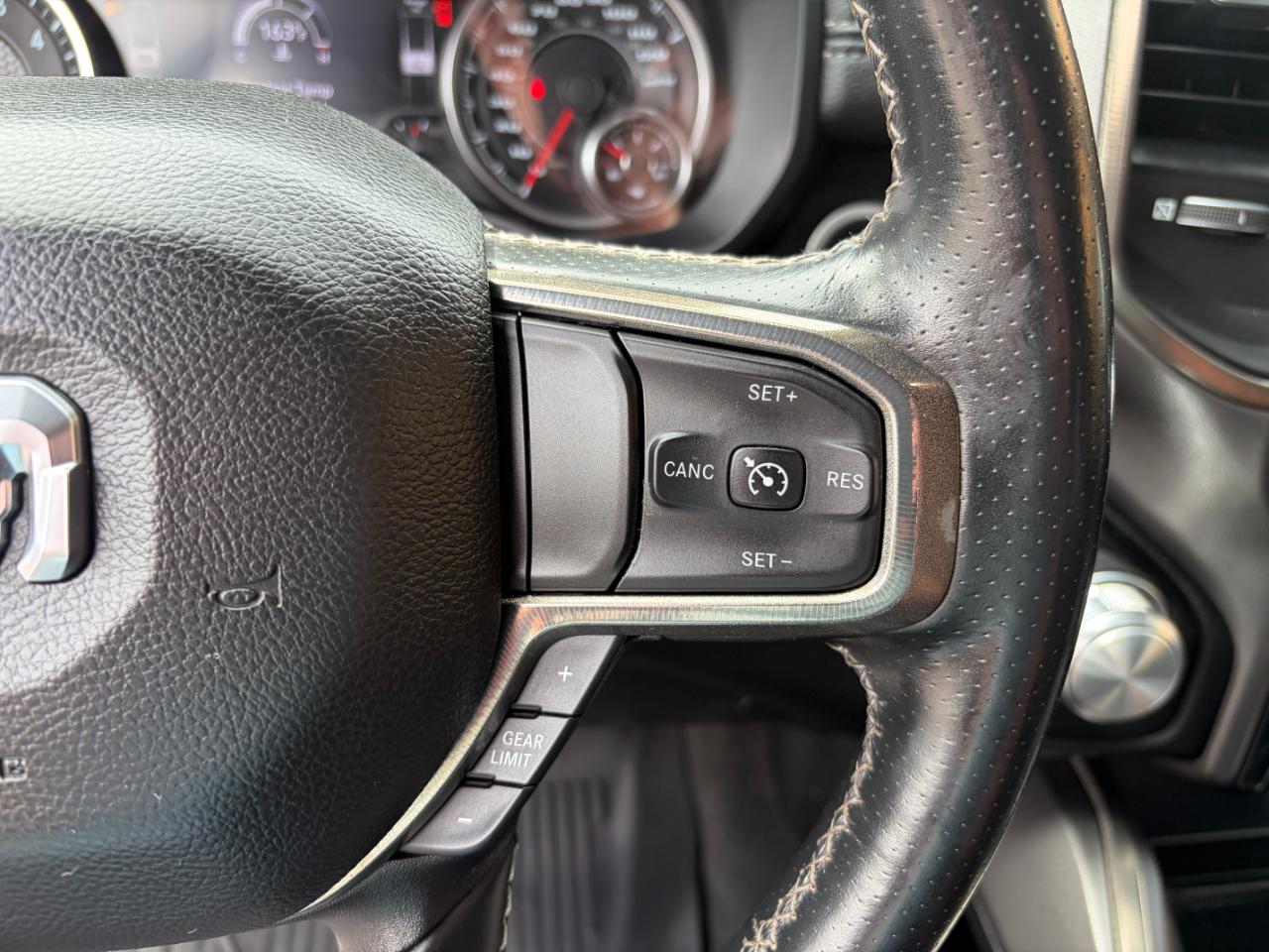 RAM 1500 Sport 4x4 Crew Cab 5'7" Box 2022