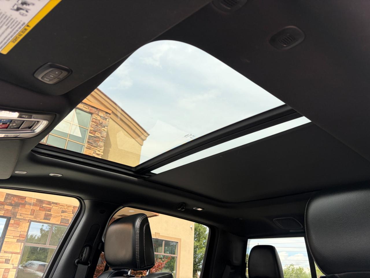 RAM 1500 Sport 4x4 Crew Cab 5'7" Box 2022