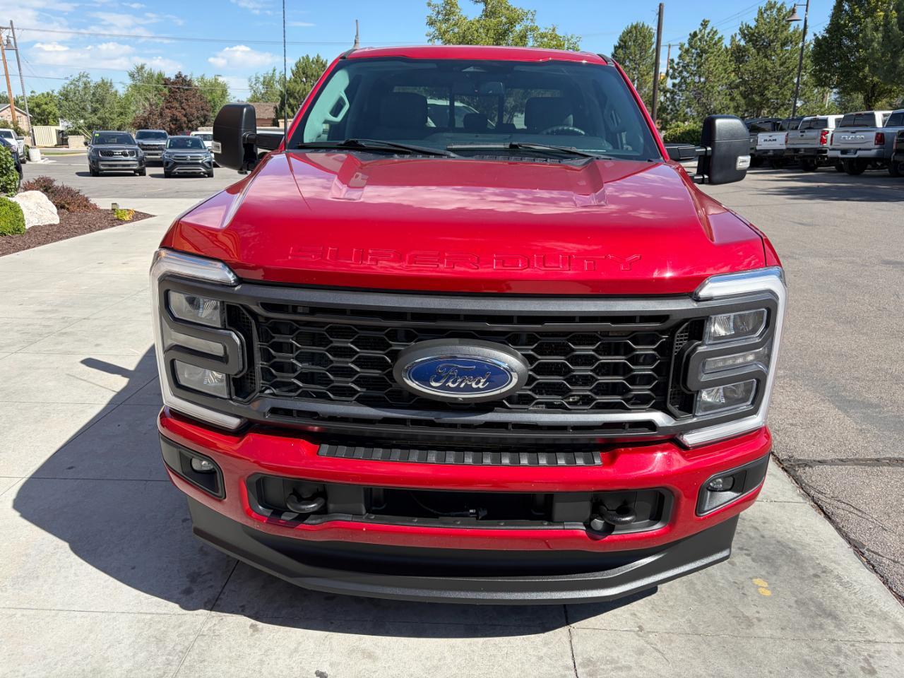 Ford Super Duty F-350 SRW XLT 4WD Crew Cab 6.75' Box 2023