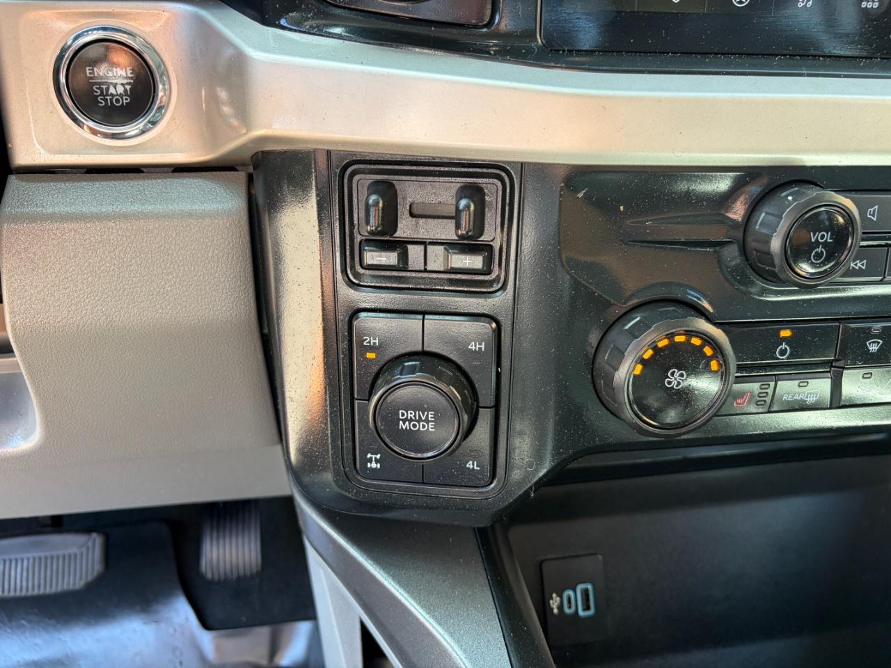 Ford Super Duty F-350 SRW XLT 4WD Crew Cab 6.75' Box 2023