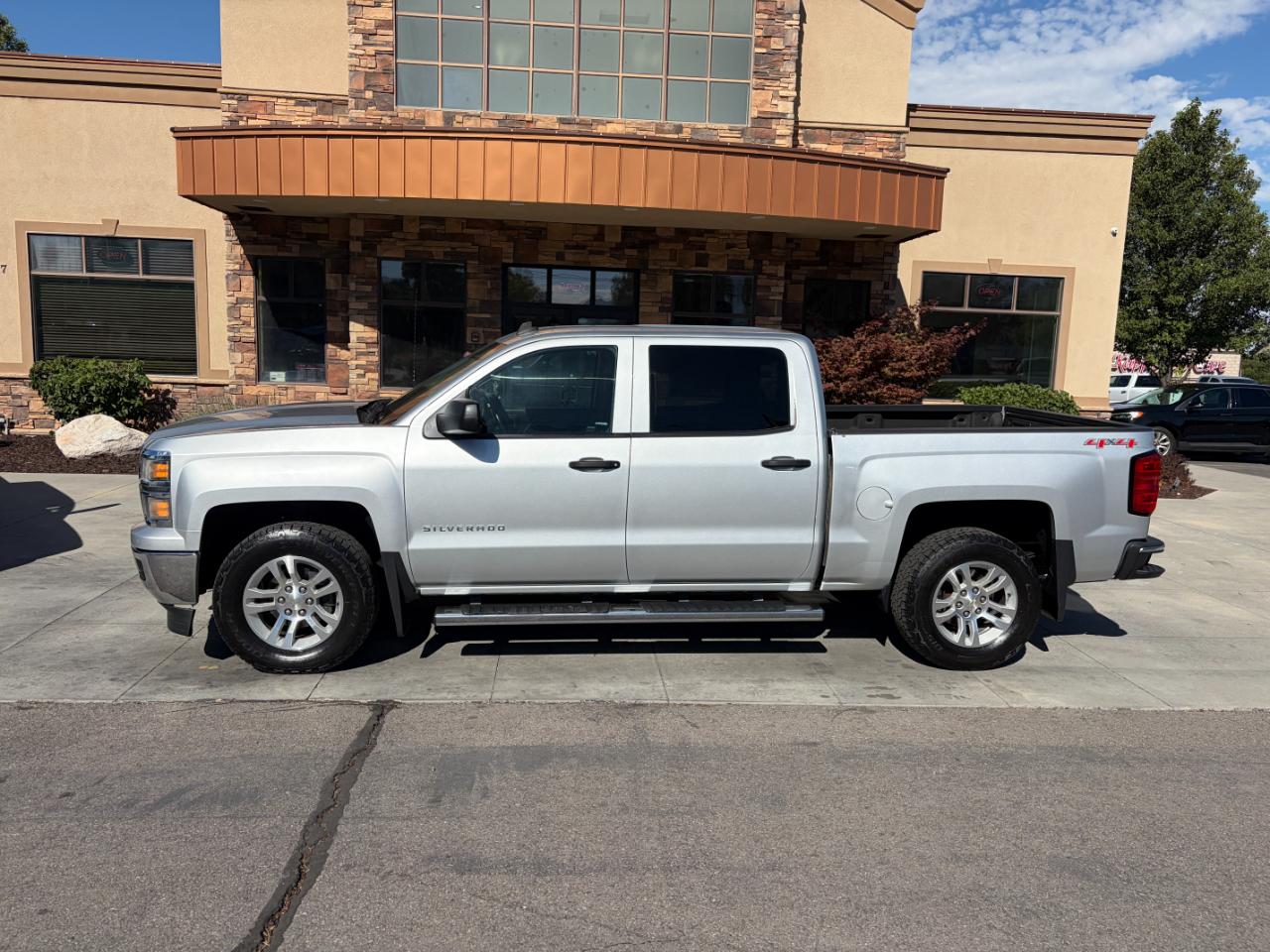 Chevrolet Silverado 1500 4WD Crew Cab 143.5" LT w/1LT 2014